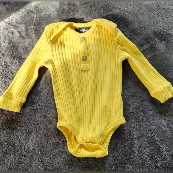 7 For All Mankind 2pc Infant Unisex Set-yellow - Picture 3 of 11